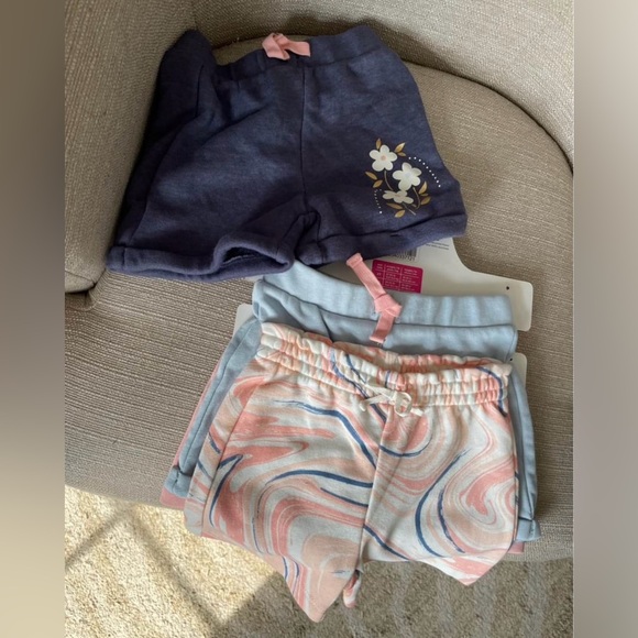 Toddler girl 3T Pekkle set of 4 short sleeve tops and 4 3T shorts. - Picture 6 of 7